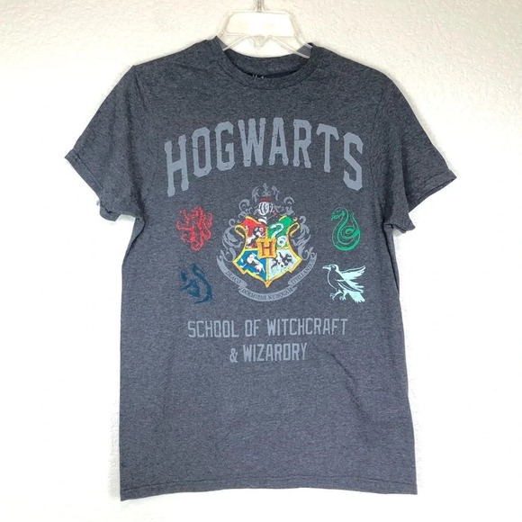 Harry Potter Hogwarts School Crest Short Sleeve Tee Gray size Small - Picture 1 of 6